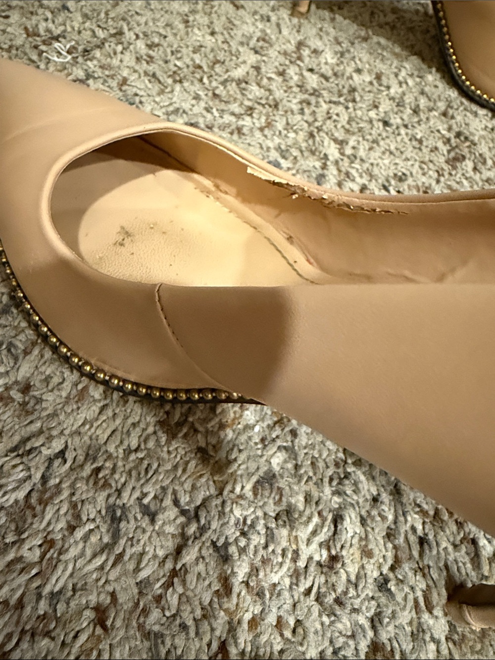 Coach Tan Nude Cream Pointed-Toe Gold Stud Trim Pumps Size 8 - Picture 5 of 16